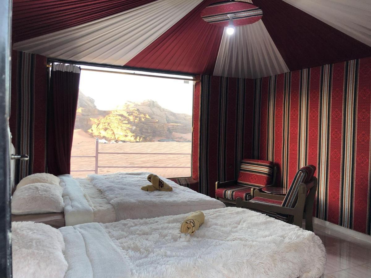 Desert Island Camp 瓦迪拉姆 外观 照片