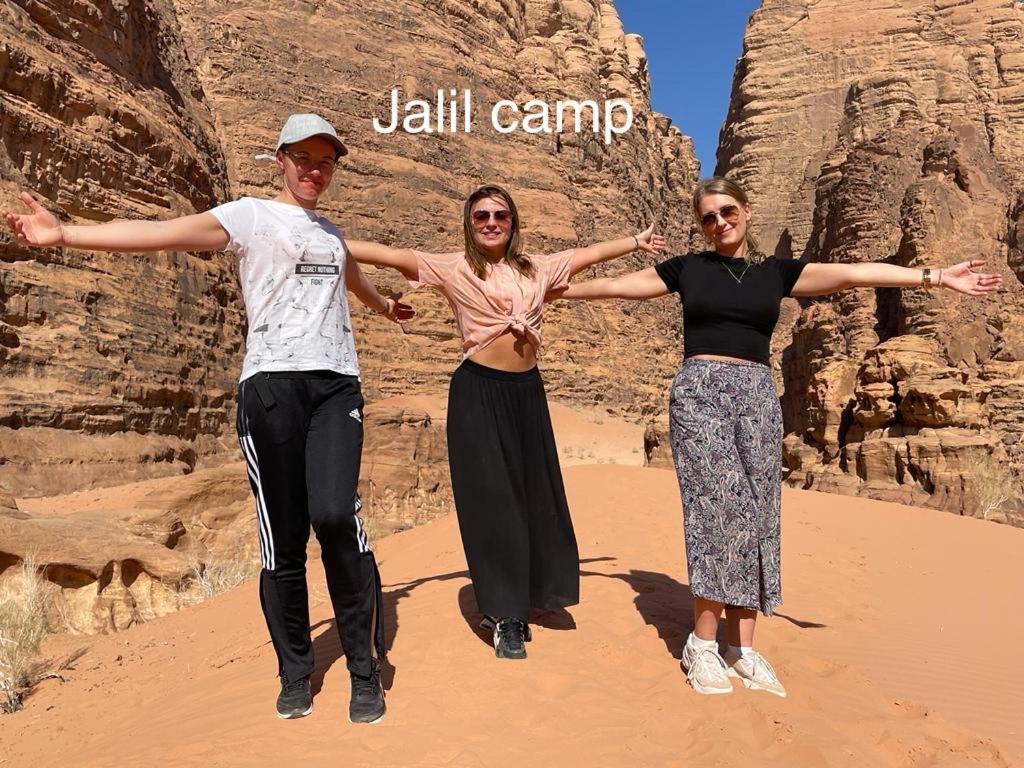 Desert Island Camp 瓦迪拉姆 外观 照片
