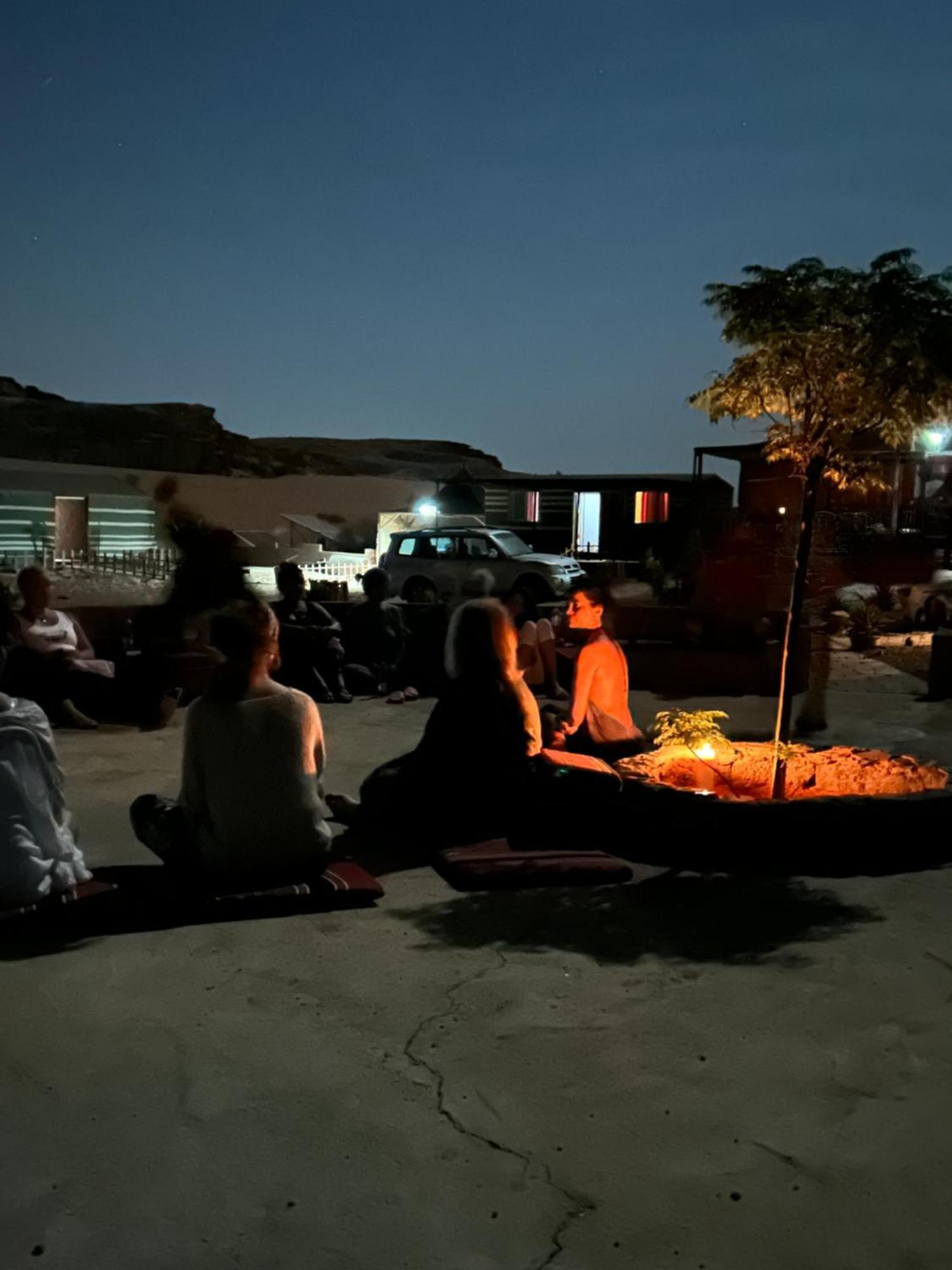 Desert Island Camp 瓦迪拉姆 外观 照片