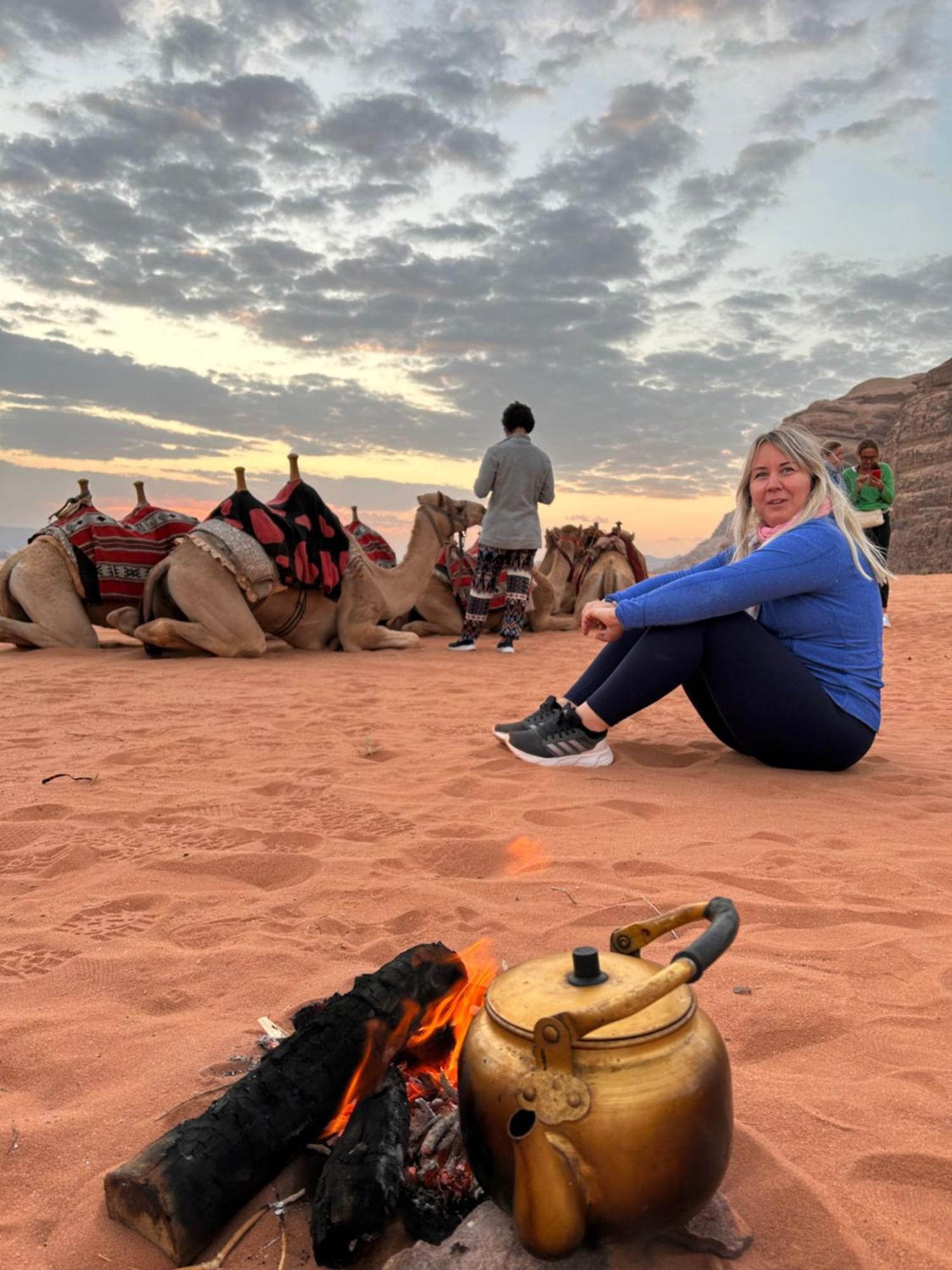 Desert Island Camp 瓦迪拉姆 外观 照片